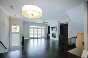 1920 Townsend Ct, Atlanta, GA 30329 - Photo 7