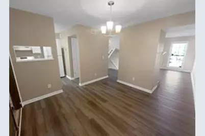 688 Stratford Green, Avondale Estates, GA 30002 - Photo 7