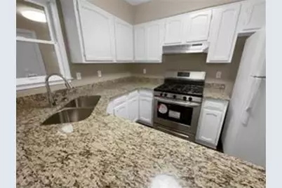 688 Stratford Green, Avondale Estates, GA 30002 - Photo 9
