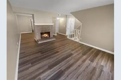 688 Stratford Green, Avondale Estates, GA 30002 - Photo 3