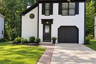 821 Hampton Hill Ct, Lawrenceville, GA 30044 - Photo 5
