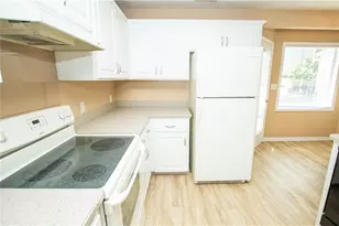 487 Spring St, Social Circle, GA 30025 - Photo 11