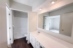 5721 Black Berry Row, Ellenwood, GA 30294 - Photo 11