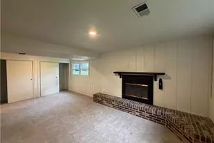 5721 Black Berry Row, Ellenwood, GA 30294 - Photo 3