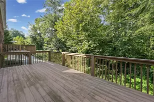 8949 Carroll Manor Dr, Sandy Springs, GA 30350 - Photo 27