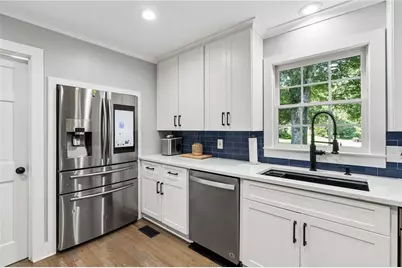 7625 Nesbit Ferry Road, Sandy Springs, GA 30350 - Photo 19
