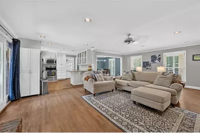 2381 Bradcliff Court NE, Atlanta, GA 30345 - Photo 3