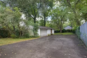 662 Pearce St SW, Atlanta, GA 30310 - Photo 23