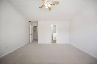 2479 Feathertree Lane, Lawrenceville, GA 30044 - Photo 11
