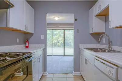 3575 Oakvale Road #305, Decatur, GA 30034 - Photo 5