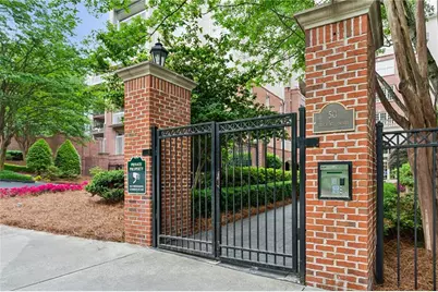 50 Biscayne Drive NW #4106, Atlanta, GA 30309 - Photo 1