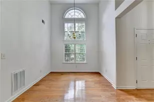 2803 Wellsly Ct NW, Kennesaw, GA 30144 - Photo 7
