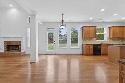 6121 Stillwater Trail, Flowery Branch, GA 30542 - Photo 35