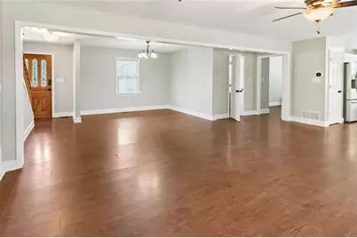 121 W Allison Circle, Carrollton, GA 30117 - Photo 13