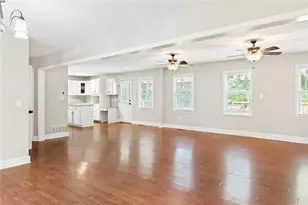 121 W Allison Circle, Carrollton, GA 30117 - Photo 5