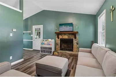 2580 Suncrest Court, Buford, GA 30519 - Photo 5