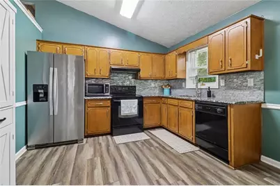 2580 Suncrest Court, Buford, GA 30519 - Photo 11