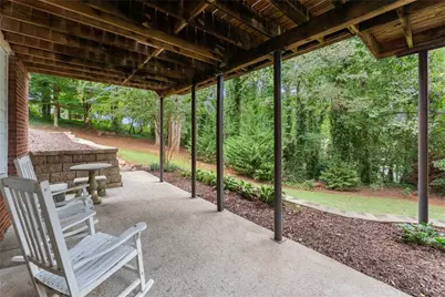 4649 Windsor Drive, Flowery Branch, GA 30542 - Photo 65