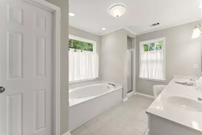 4649 Windsor Drive, Flowery Branch, GA 30542 - Photo 29