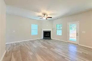 3946 King Fisher Dr, Atlanta, GA 30349 - Photo 5