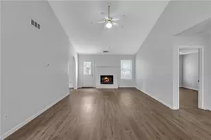 4345 Lexington Ridge Dr, Loganville, GA 30052 - Photo 3