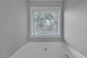 4345 Lexington Ridge Dr, Loganville, GA 30052 - Photo 17