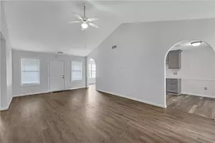 4345 Lexington Ridge Dr, Loganville, GA 30052 - Photo 5