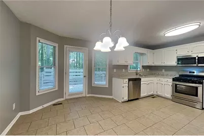 211 Mill Pointe Drive, Dallas, GA 30157 - Photo 5