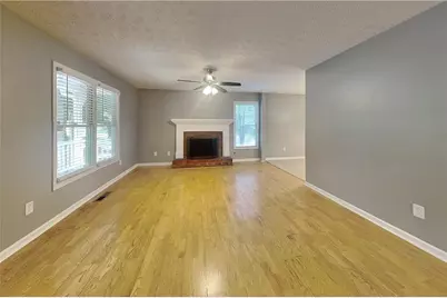 211 Mill Pointe Drive, Dallas, GA 30157 - Photo 3