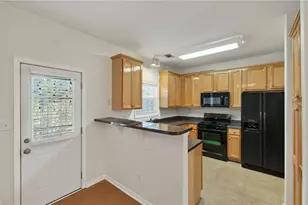 2746 Rocky Ct, Atlanta, GA 30349 - Photo 11