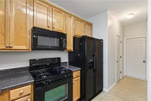 2746 Rocky Ct, Atlanta, GA 30349 - Photo 13