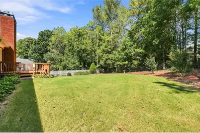 805 Ivy Ridge Drive, Loganville, GA 30052 - Photo 3