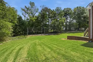140 Lake Lucinda Dr, Covington, GA 30016 - Photo 29