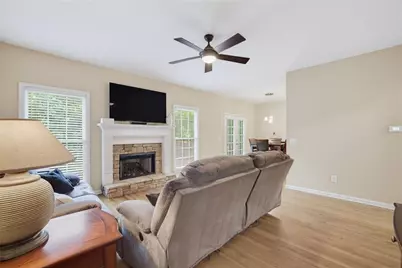 211 Sweetbriar Lane, Canton, GA 30115 - Photo 9