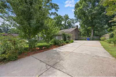 2335 Ettas Circle, Conyers, GA 30013 - Photo 41