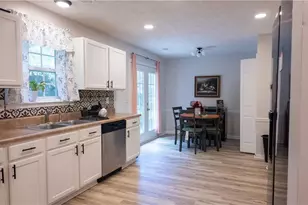 4391 Marci St, Snellville, GA 30039 - Photo 17