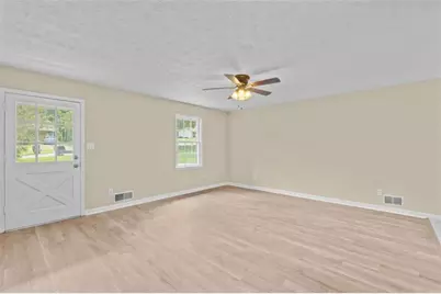 285 Amanda Court, Stockbridge, GA 30281 - Photo 3