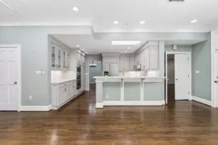 585 Idlewood Dr, Sandy Springs, GA 30327 - Photo 9