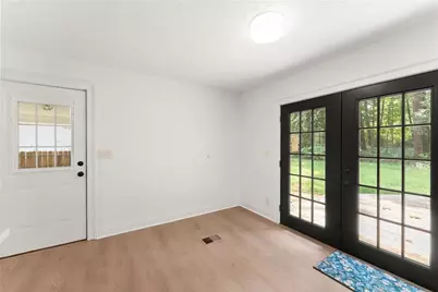 105 Stone Wood Lane, Lawrenceville, GA 30046 - Photo 15