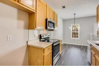 762 Commerce Boulevard, Riverdale, GA 30296 - Photo 9
