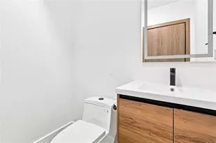 4250 Carmain Dr NE, Atlanta, GA 30342 - Photo 19