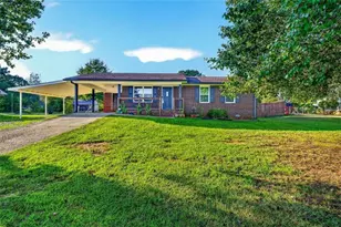 115 Northridge Dr, Winder, GA 30680 - Photo 3
