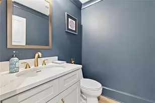 5179 Meadowlake Dr, Dunwoody, GA 30338 - Photo 15