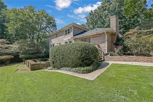 5179 Meadowlake Dr, Dunwoody, GA 30338 - Photo 27