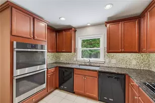 535 Franklin Road NE, Sandy Springs, GA 30342 - Photo 7
