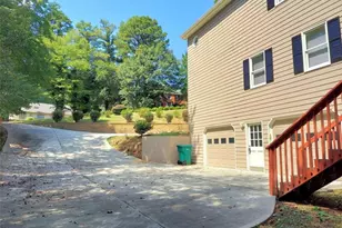 3188 Country Club Ct, Kennesaw, GA 30144 - Photo 3