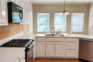 3188 Country Club Ct, Kennesaw, GA 30144 - Photo 9