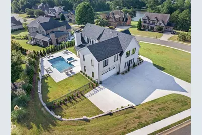 2445 Sunflower Drive, Hoschton, GA 30548 - Photo 5