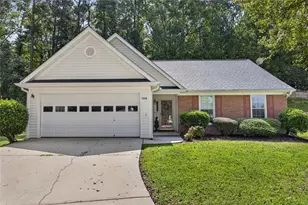 7512 Deer Creek Dr, Union City, GA 30291 - Photo 1