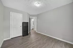 7512 Deer Creek Dr, Union City, GA 30291 - Photo 13